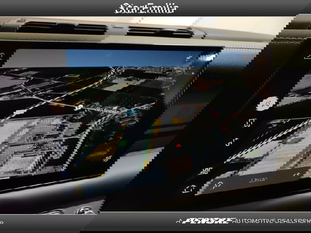 Land Rover Defender usata a Ferrara (20)