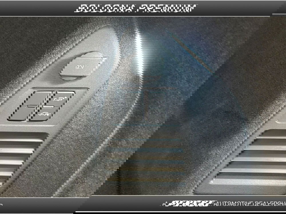 Volkswagen Touareg usata a Bologna (12)