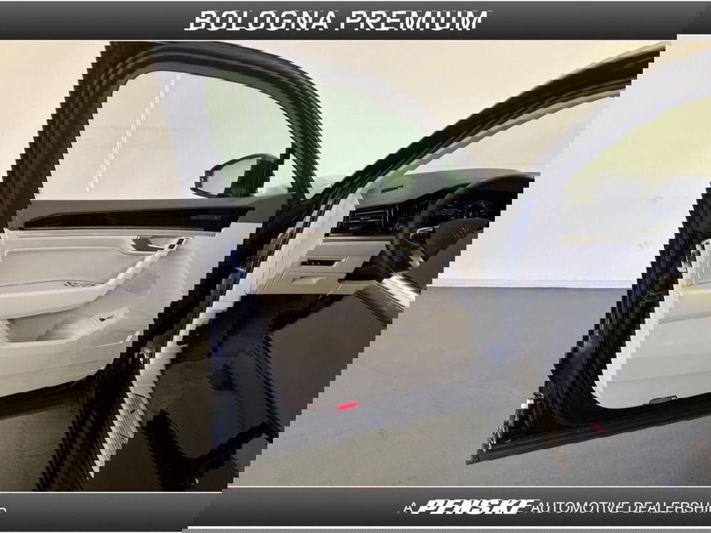 Volkswagen Touareg usata a Bologna (19)