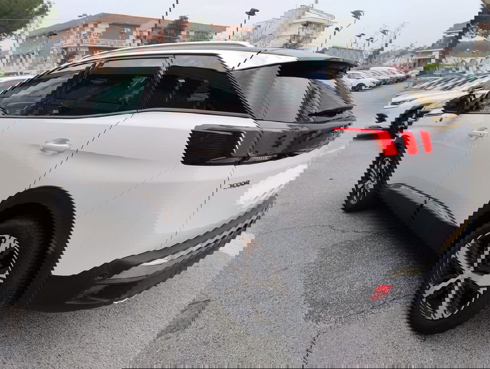 Peugeot 3008 usata a Rimini (4)