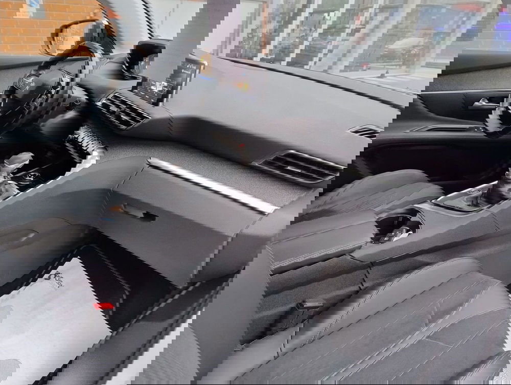 Peugeot 3008 usata a Rimini (6)