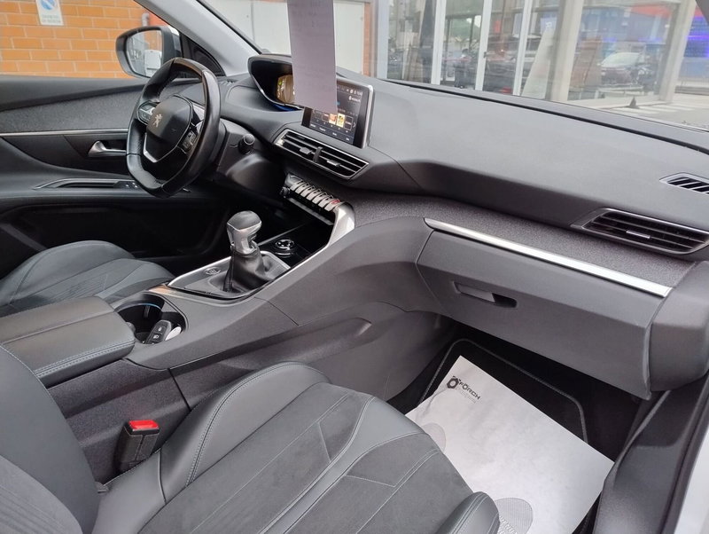 Peugeot 3008 usata a Rimini (6)