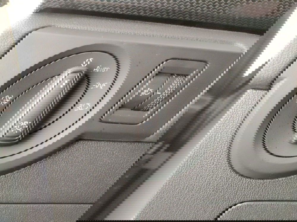 Volkswagen T-Cross usata a Napoli (17)