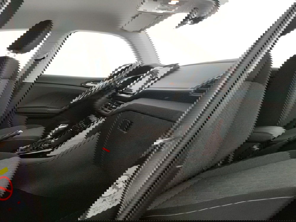 Volkswagen T-Cross usata a Napoli (7)
