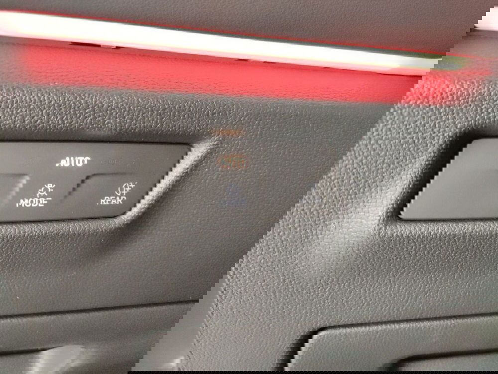 Volkswagen Tiguan usata a Napoli (11)