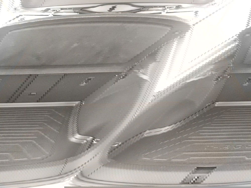 Volkswagen T-Roc usata a Napoli (11)