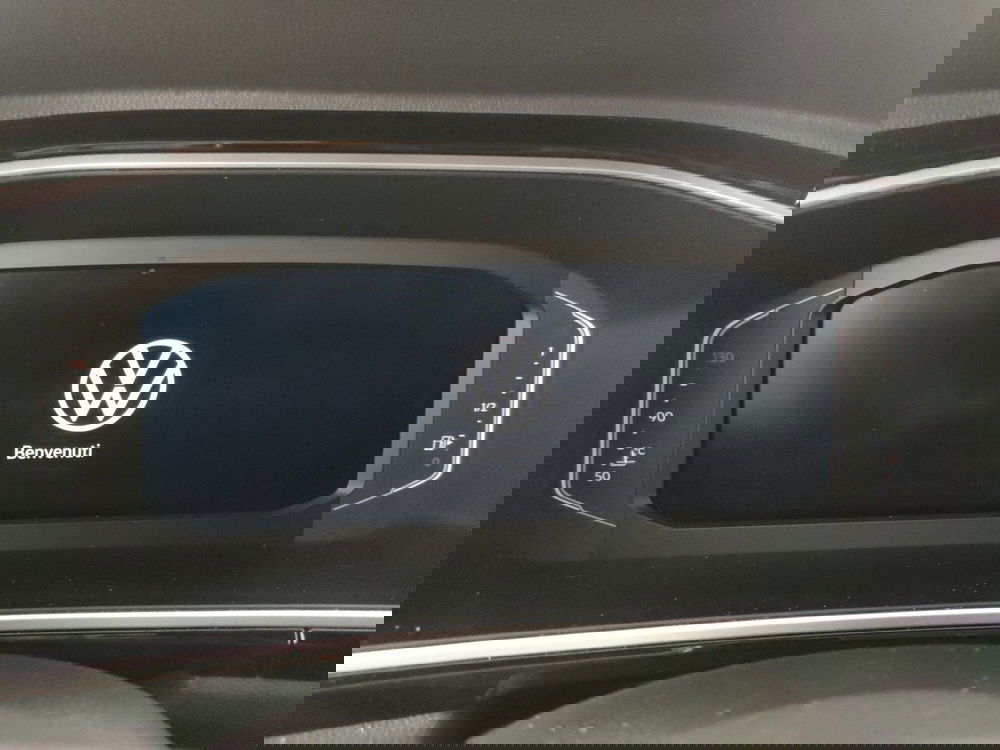 Volkswagen T-Roc usata a Napoli (15)