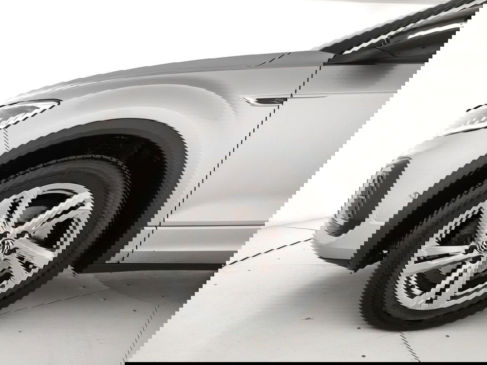 Volkswagen T-Roc usata a Napoli (6)