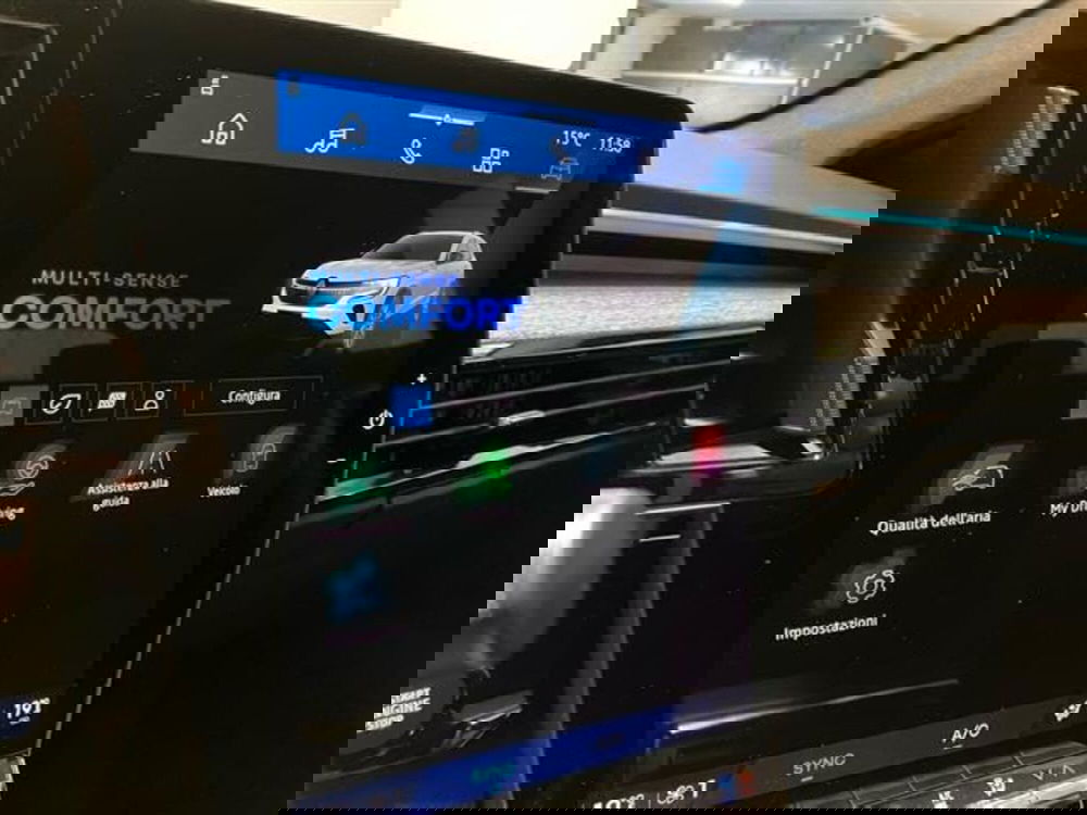 Renault Austral nuova a Como (13)