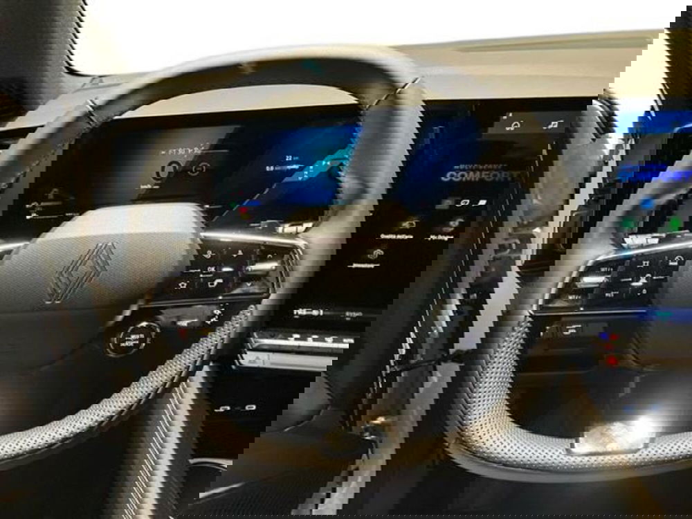 Renault Austral nuova a Como (18)