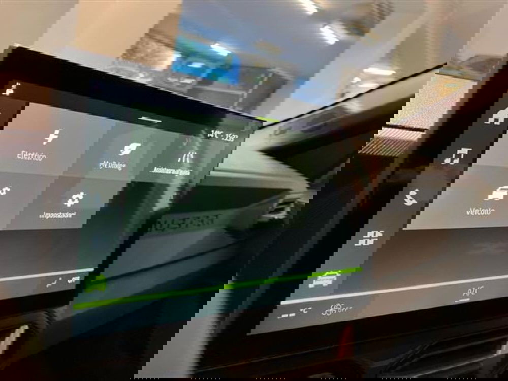 Dacia Duster nuova a Como (13)