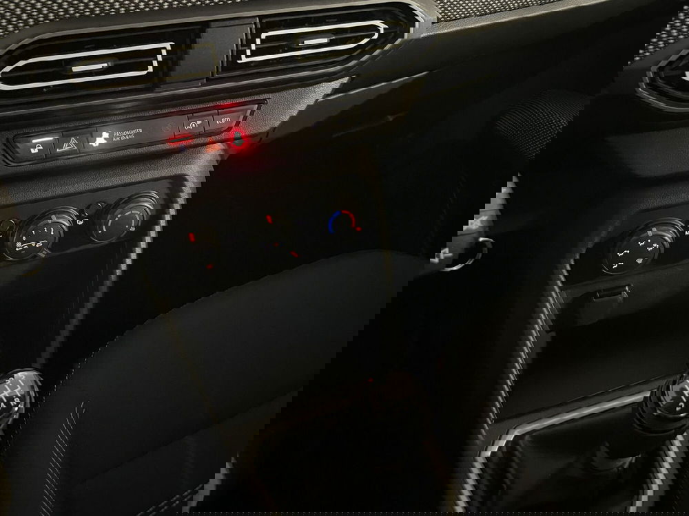 Dacia Sandero usata a Milano (10)