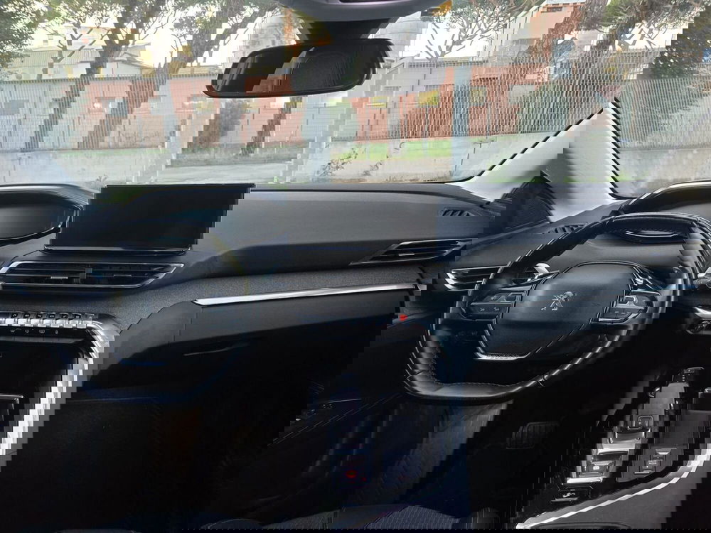 Peugeot 3008 usata a Massa-Carrara (6)