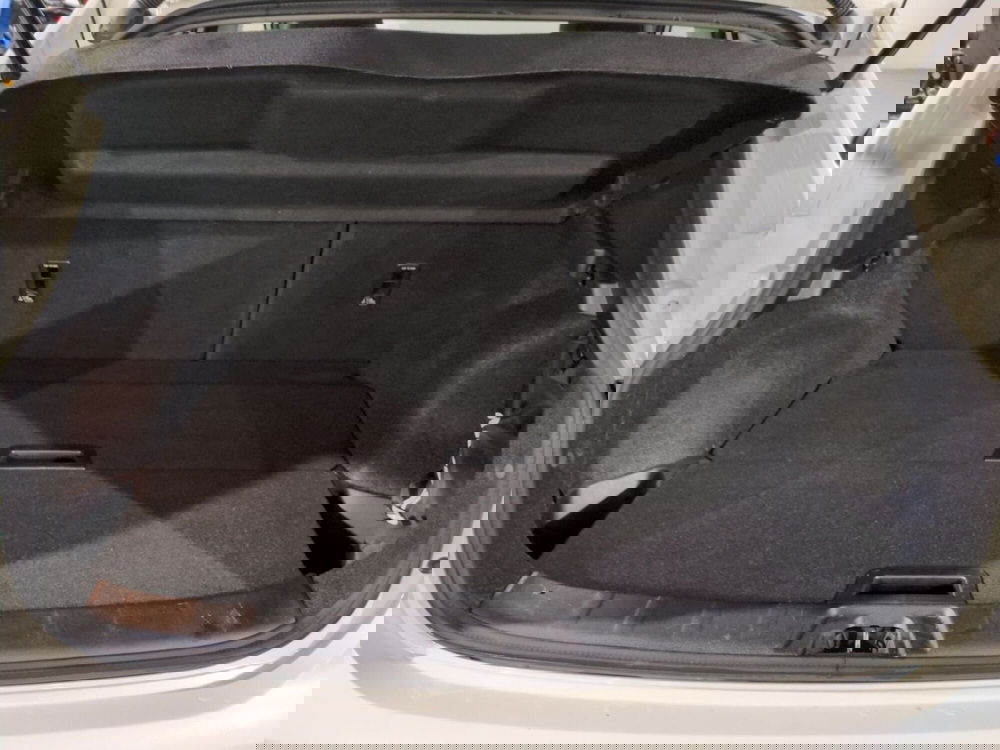 Nissan Qashqai usata a Agrigento (16)