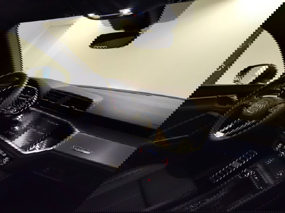 Audi Q3 Sportback usata a Modena (8)