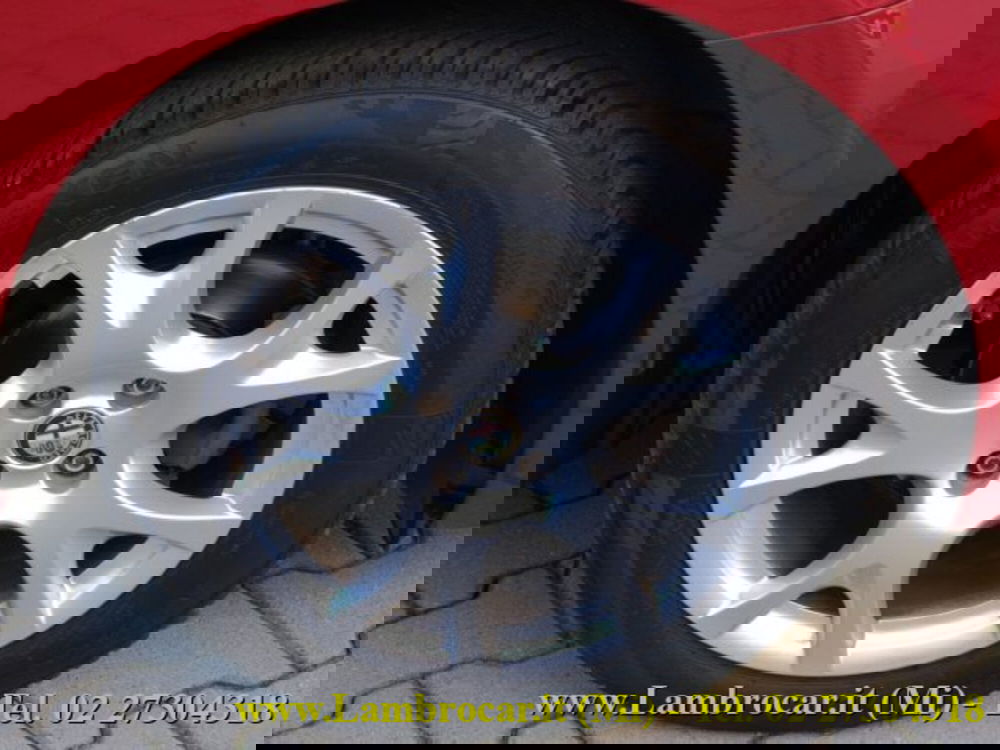 Alfa Romeo MiTo usata a Milano (14)