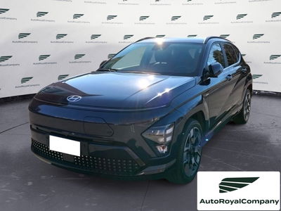 Hyundai Kona EV 64 kWh Exclusive del 2025 usata a Roma
