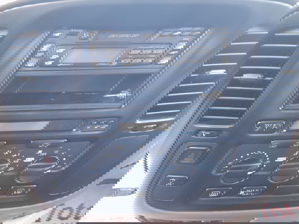 Toyota Land Cruiser usata a L'Aquila (17)