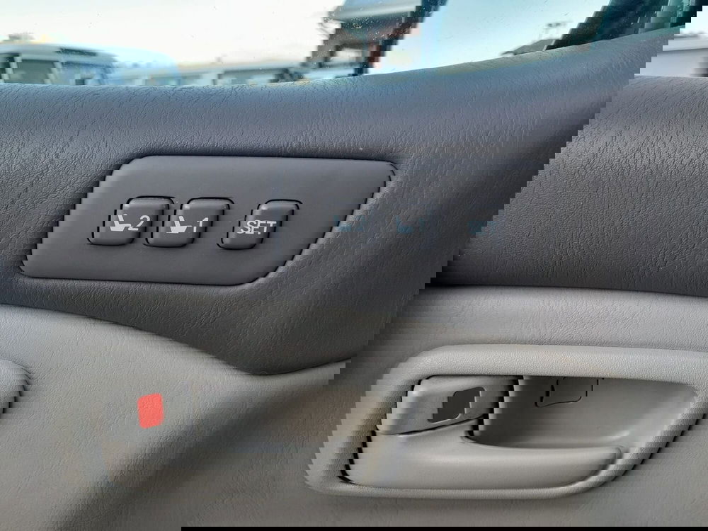 Toyota Land Cruiser usata a L'Aquila (19)