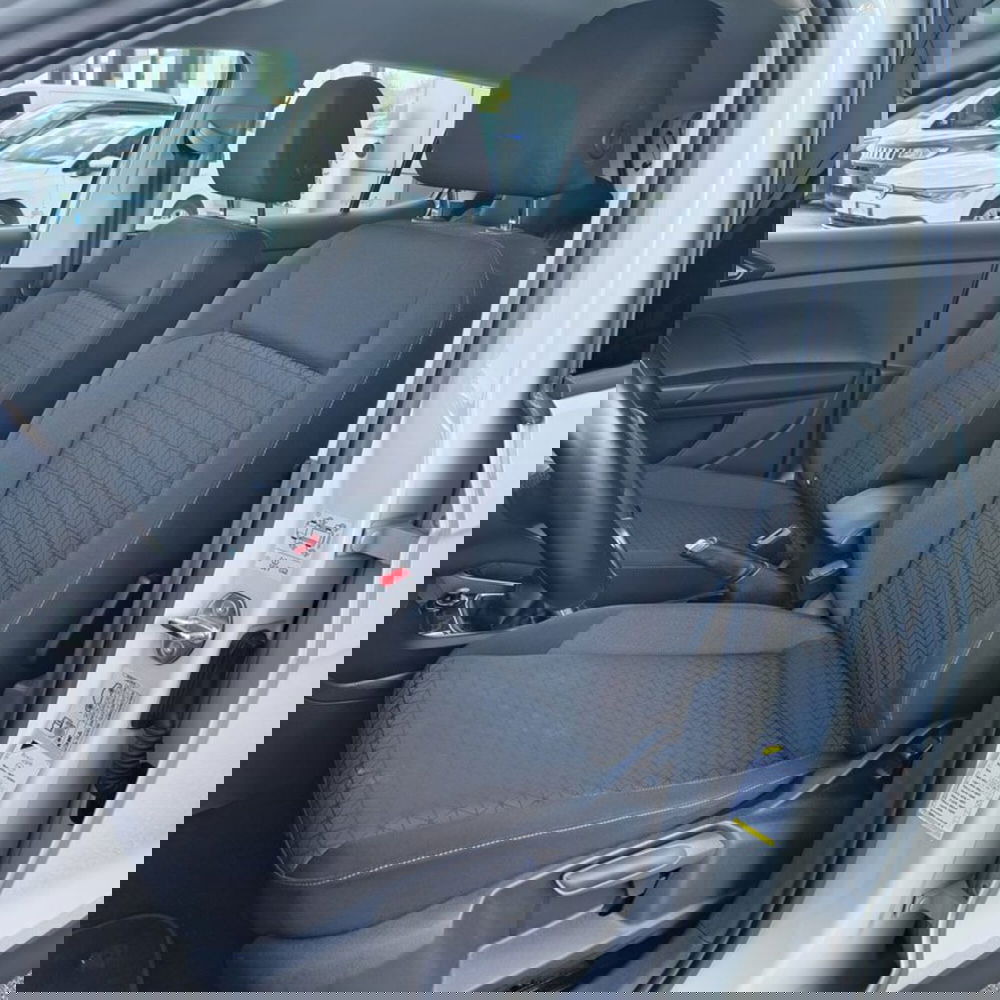 Volkswagen T-Cross usata a Padova (14)