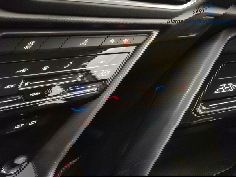 Volkswagen T-Roc usata a Varese (14)