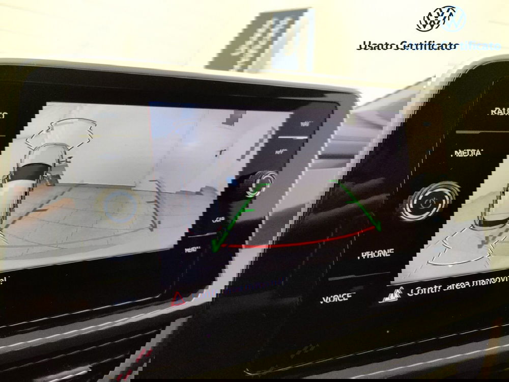 Volkswagen T-Roc usata a Varese (17)