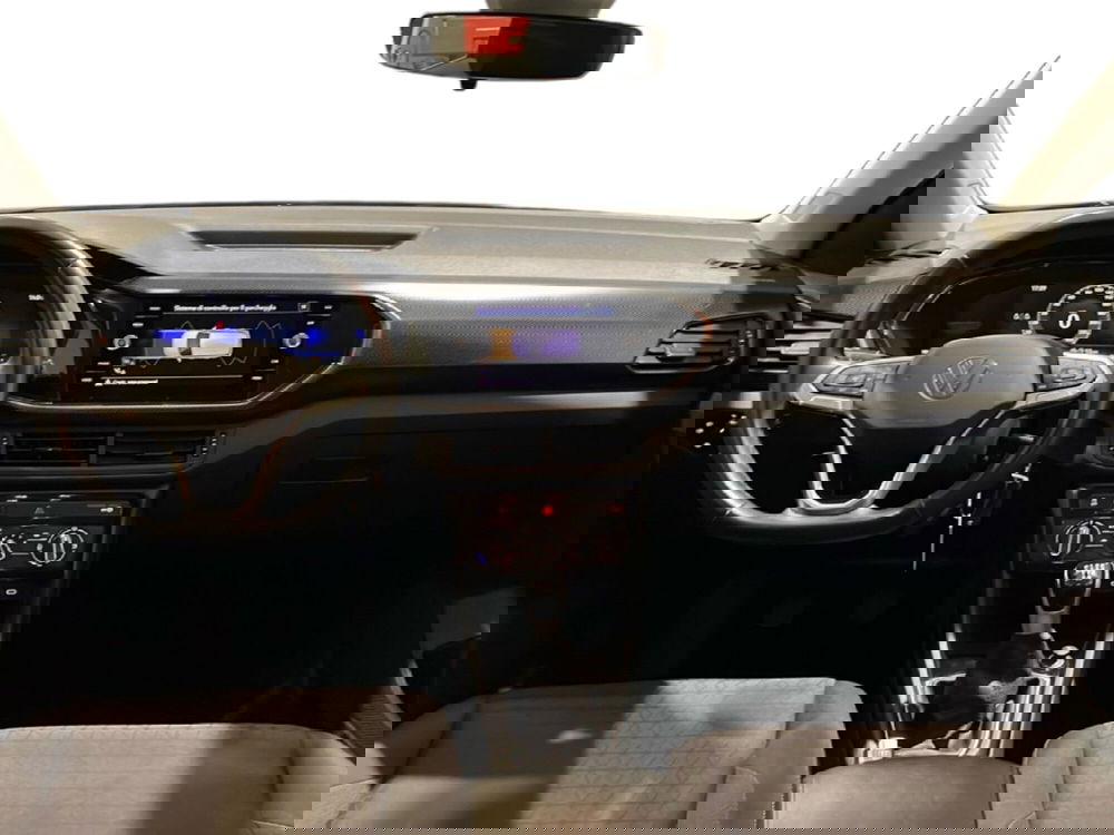 Volkswagen T-Cross usata a Siena (12)