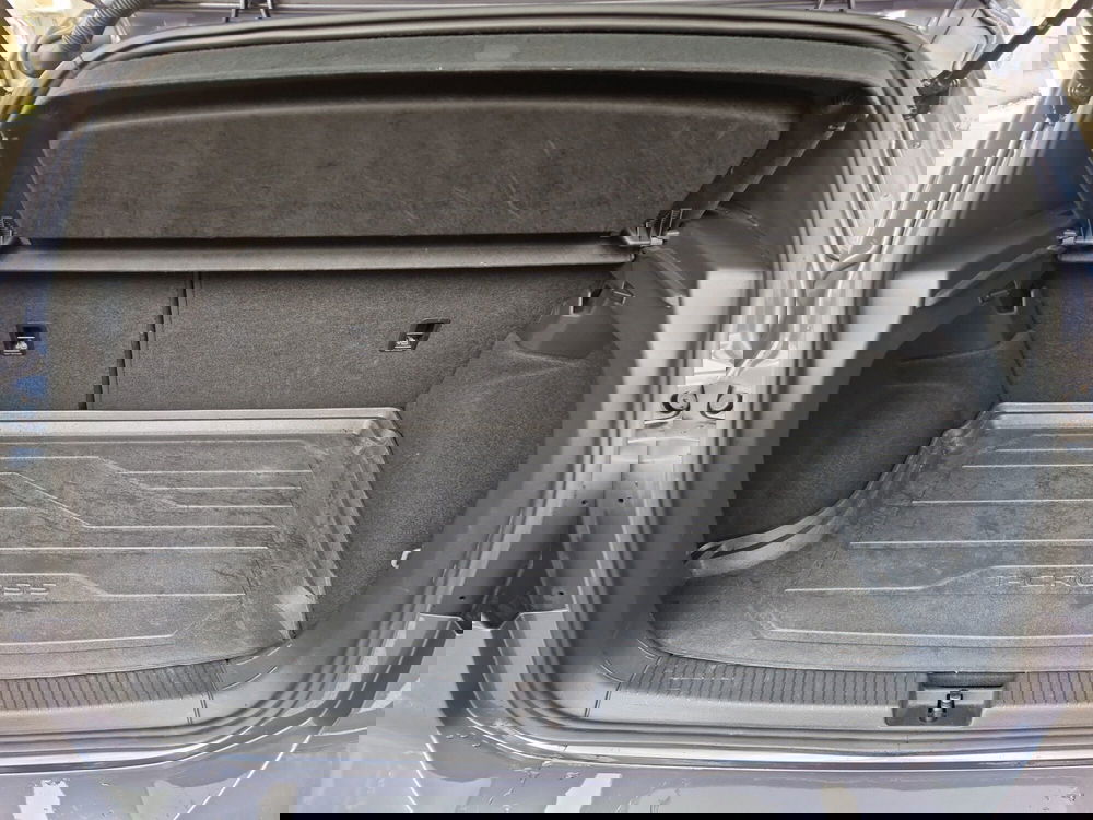 Volkswagen T-Cross usata a Siena (10)