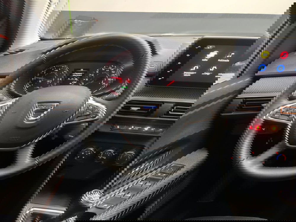 Dacia Sandero usata a Roma (10)