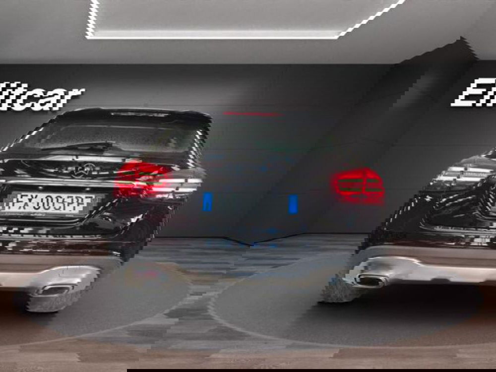 Mercedes-Benz GLA SUV usata a Milano (5)