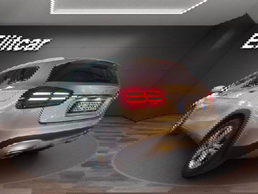 Mercedes-Benz GLA SUV usata a Milano (6)