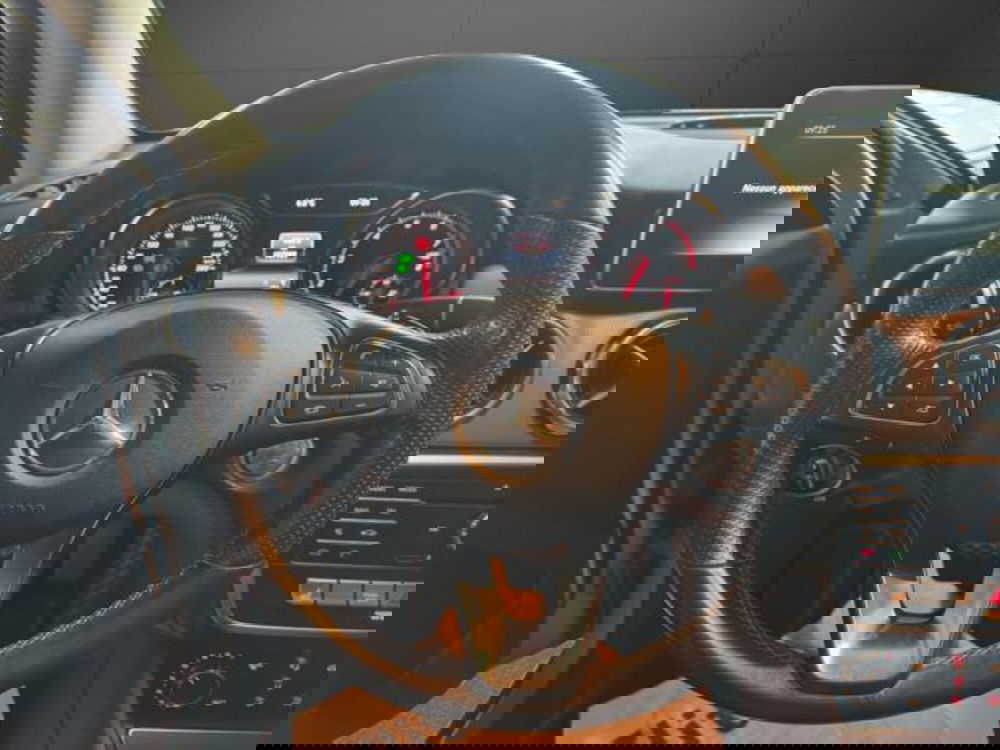 Mercedes-Benz GLA SUV usata a Milano (9)