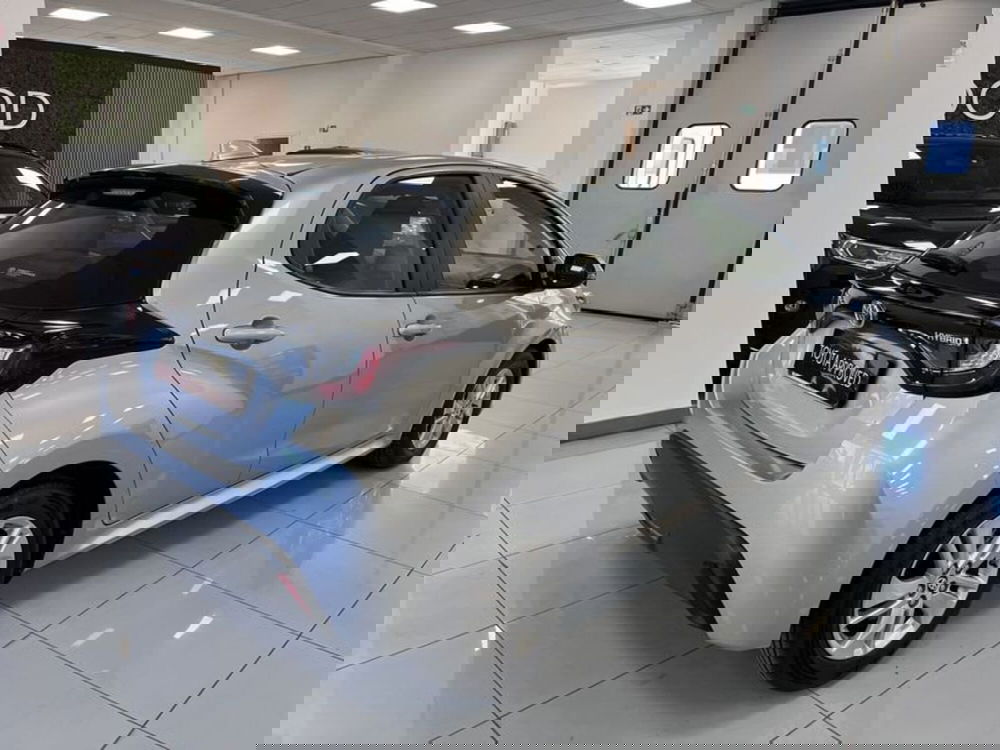 Toyota Yaris usata a Prato (4)