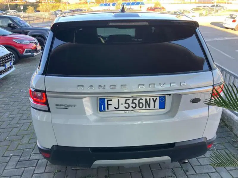 Land Rover Range Rover Sport usata a Lucca (4)