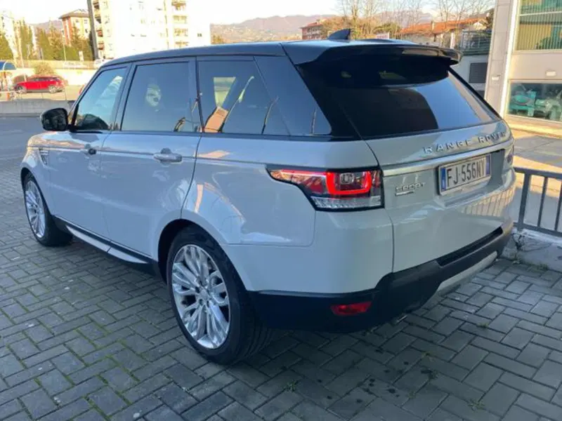Land Rover Range Rover Sport usata a Lucca (5)