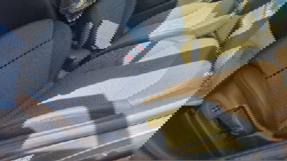 Opel Crossland usata a Savona (10)