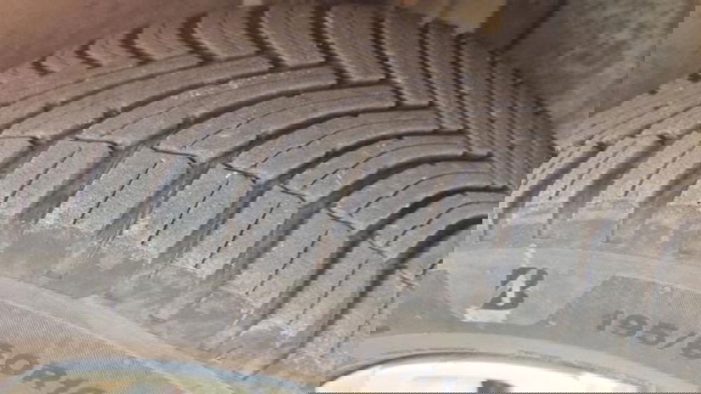 Opel Crossland usata a Savona (17)