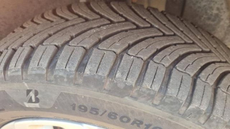 Opel Crossland usata a Savona (17)