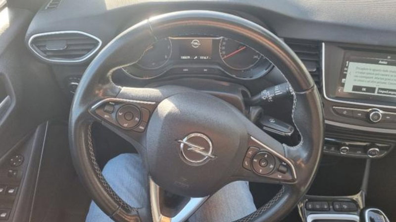 Opel Crossland usata a Savona (6)
