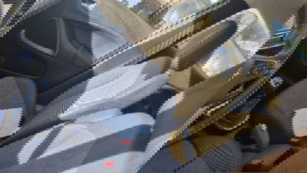 Opel Crossland usata a Savona (9)