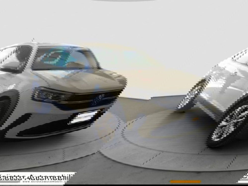 Volkswagen Taigo usata a Messina (8)