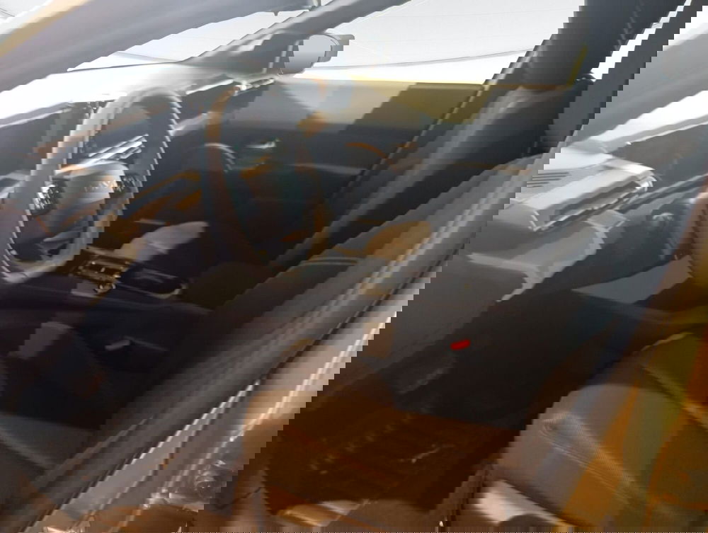 Lancia Ypsilon nuova a Macerata (9)