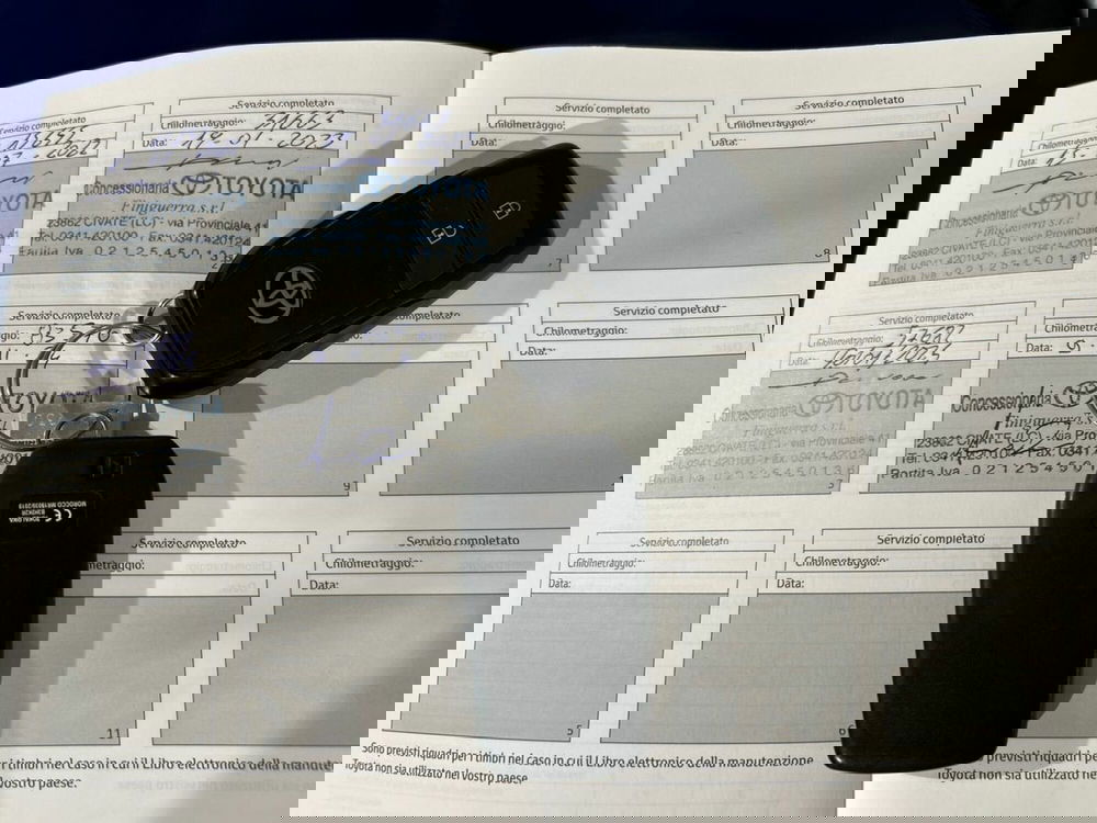 Toyota Yaris Cross usata a Lecco (16)