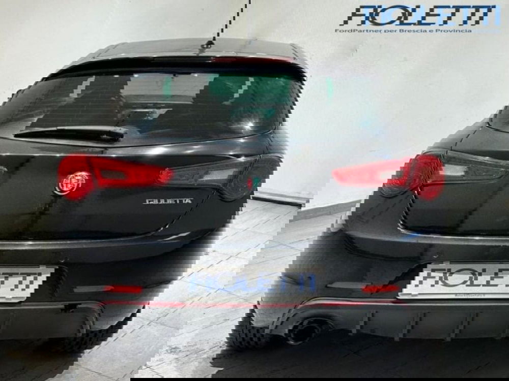 Alfa Romeo Giulietta usata a Brescia (4)