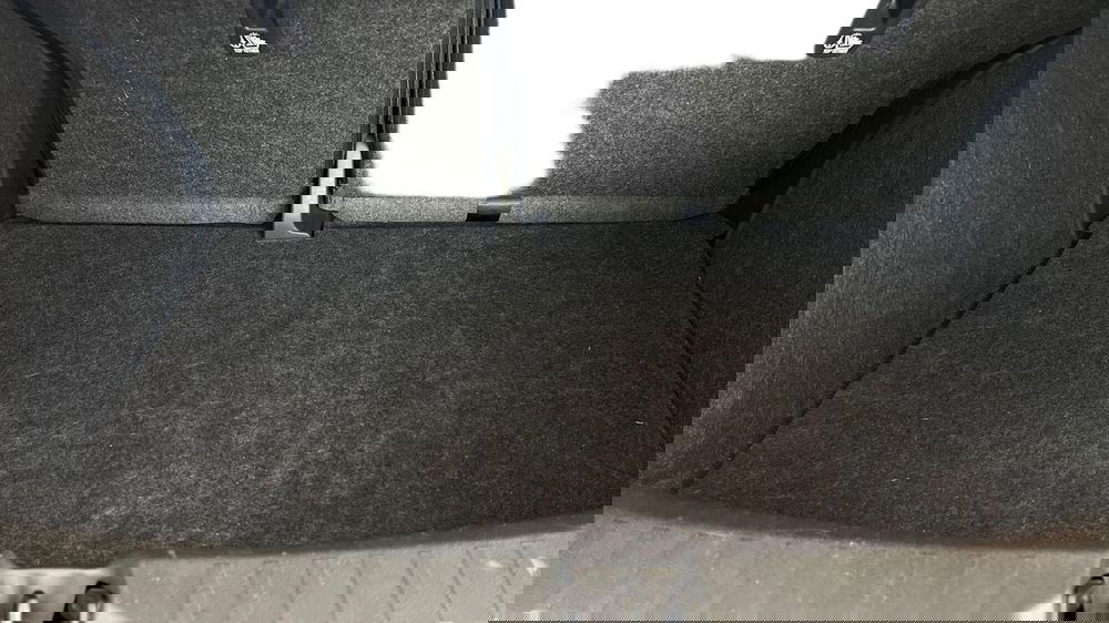 Nissan Micra usata a Viterbo (13)