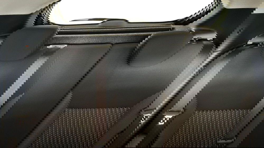 Nissan Micra usata a Viterbo (8)