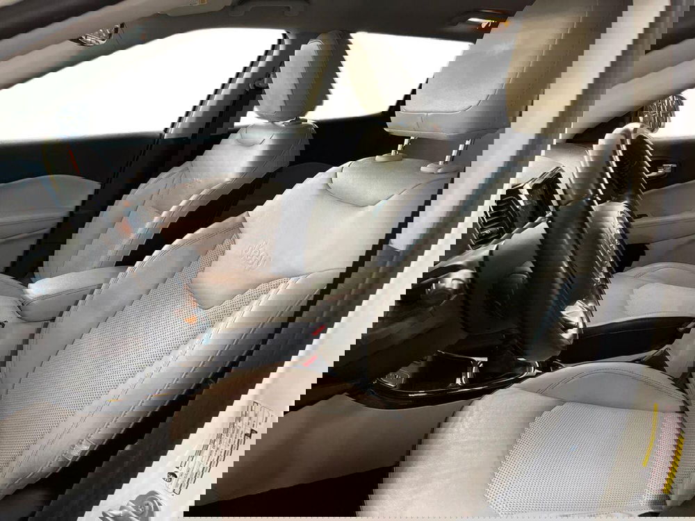Jeep Compass usata a Bari (7)