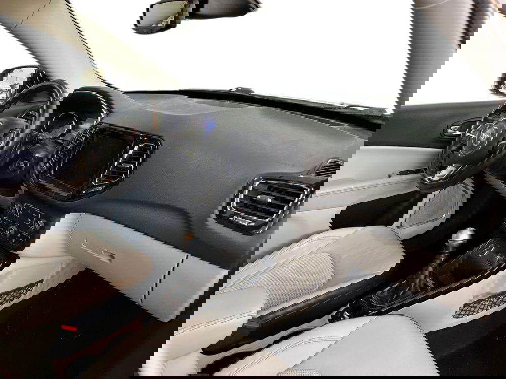 Jeep Compass usata a Bari (9)