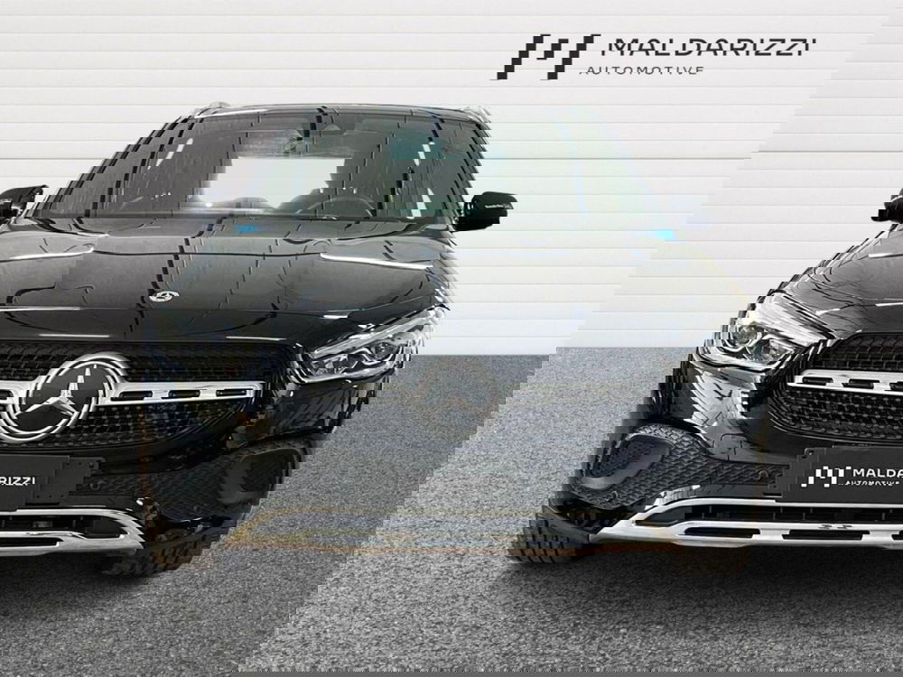 Mercedes-Benz GLA SUV usata a Bari (2)