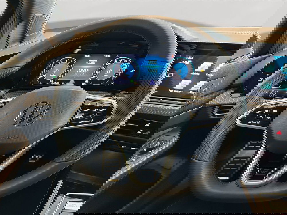 Volkswagen Golf nuova a Padova (10)